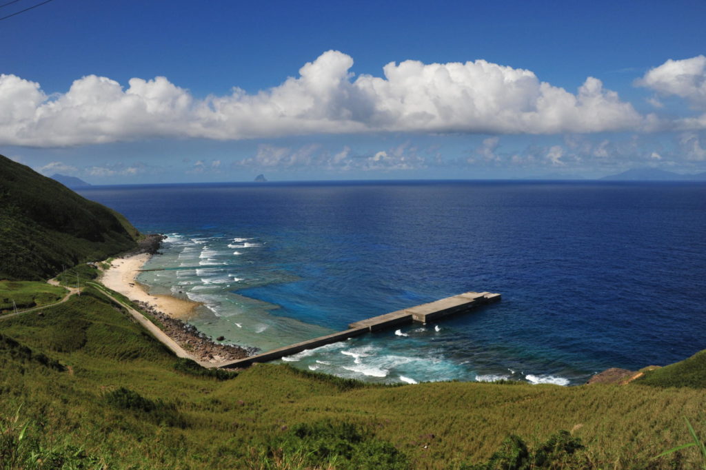 Vista de una de las bahías de la isla Tokara.