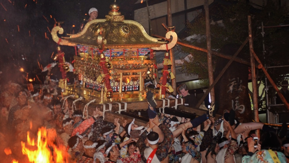 Los mikoshi o santuarios portátiles.