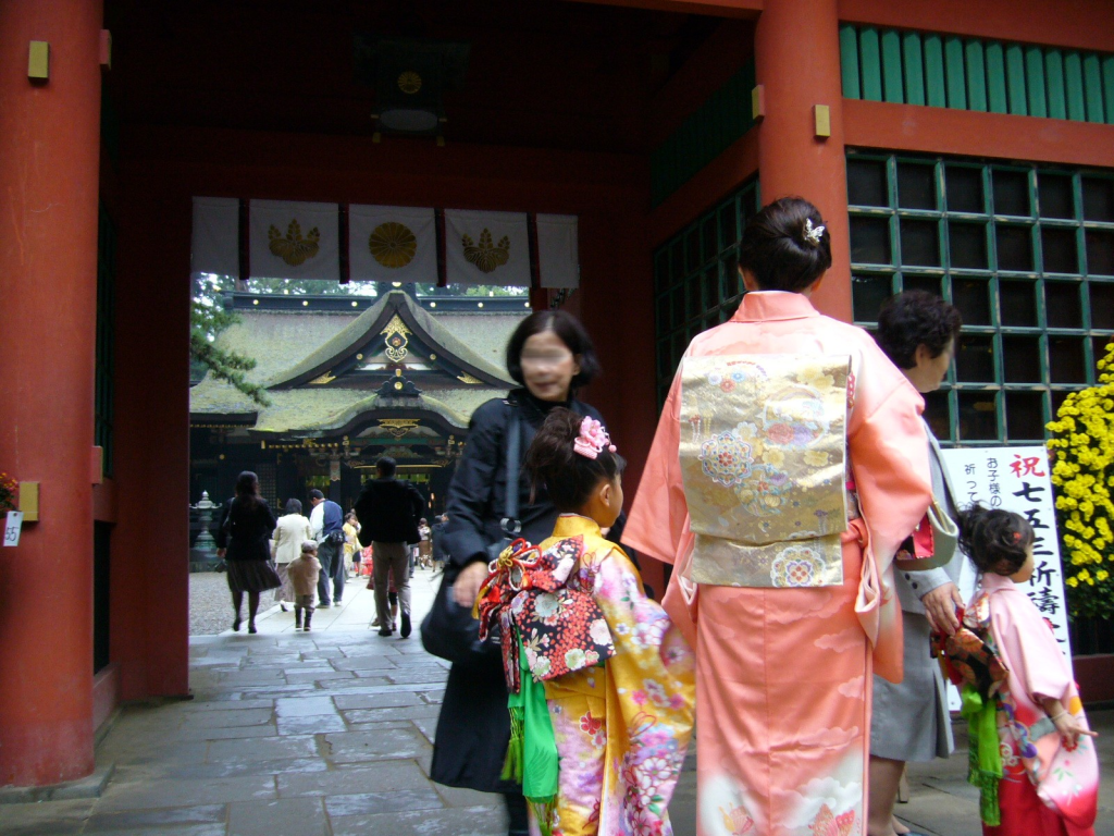 Celebración del Shichi-Go-San en el Santuario de Katori, prefectura de Chiba.